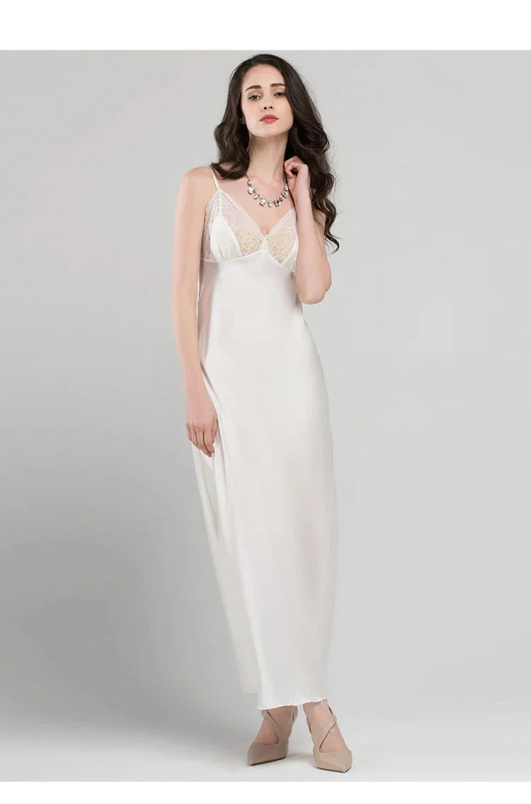 Nuisette Longue en Satin