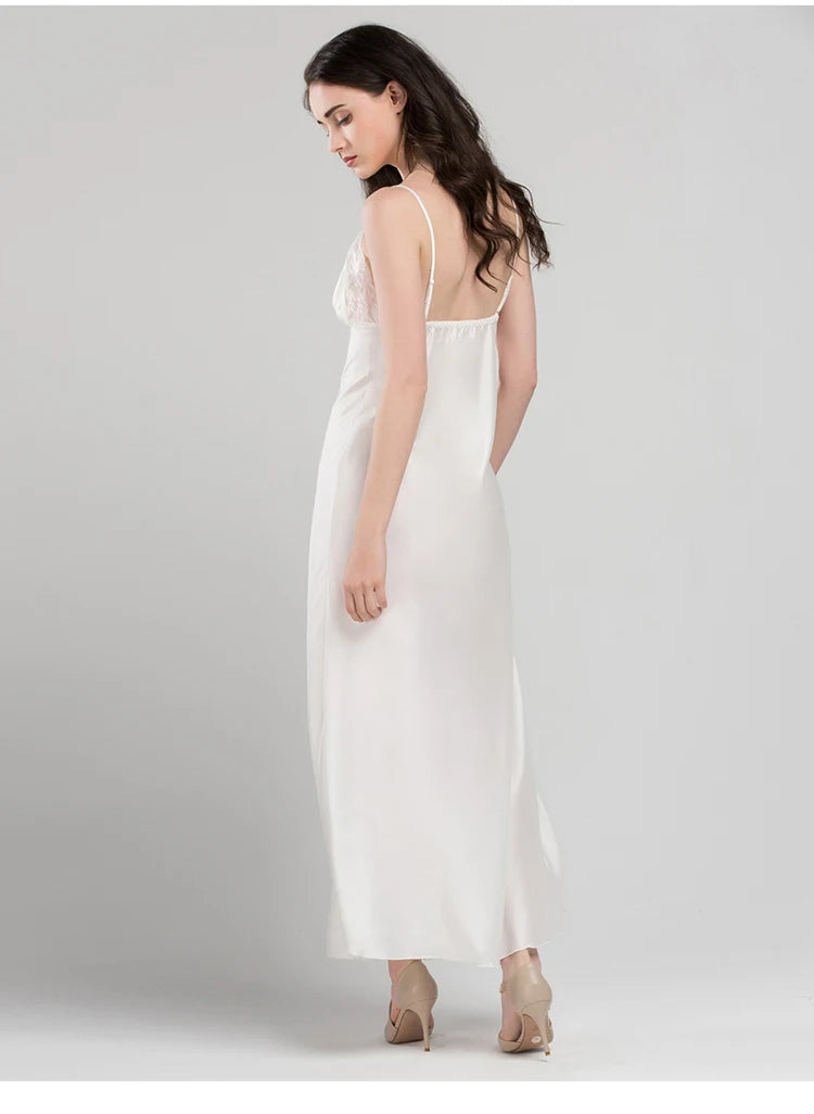 Nuisette Longue en Satin